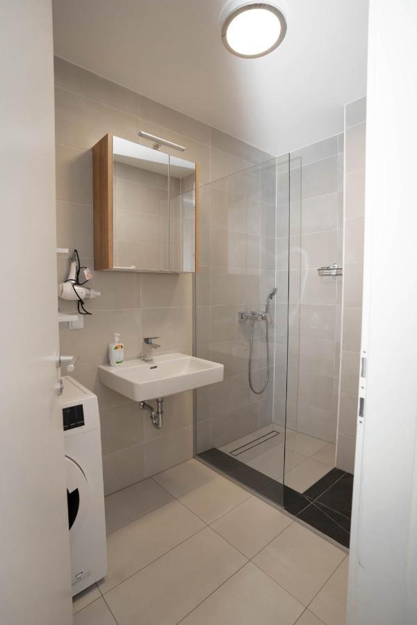 Modern Apartment With Tiny Garden Near City Center Vienna Luaran gambar
