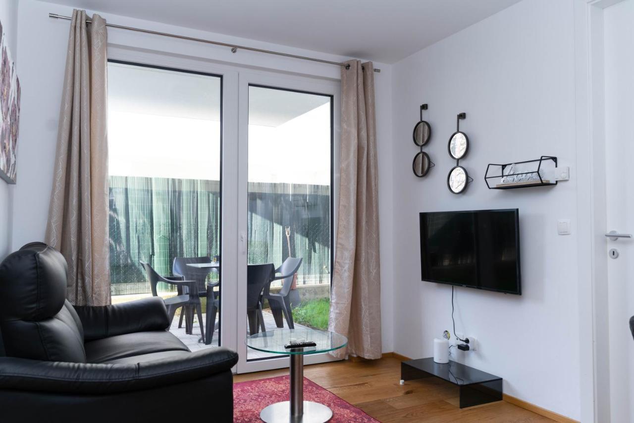 Modern Apartment With Tiny Garden Near City Center Vienna Luaran gambar