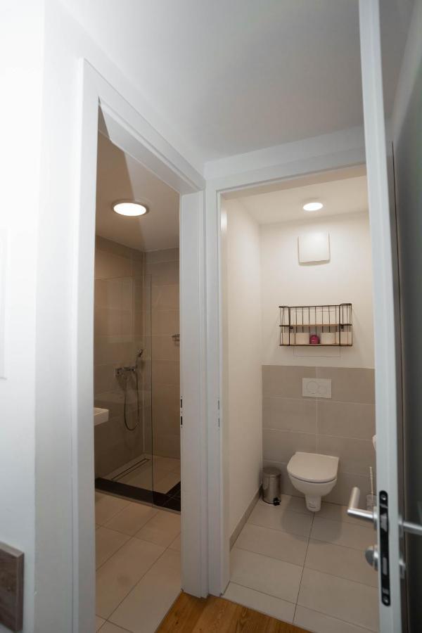 Modern Apartment With Tiny Garden Near City Center Vienna Luaran gambar